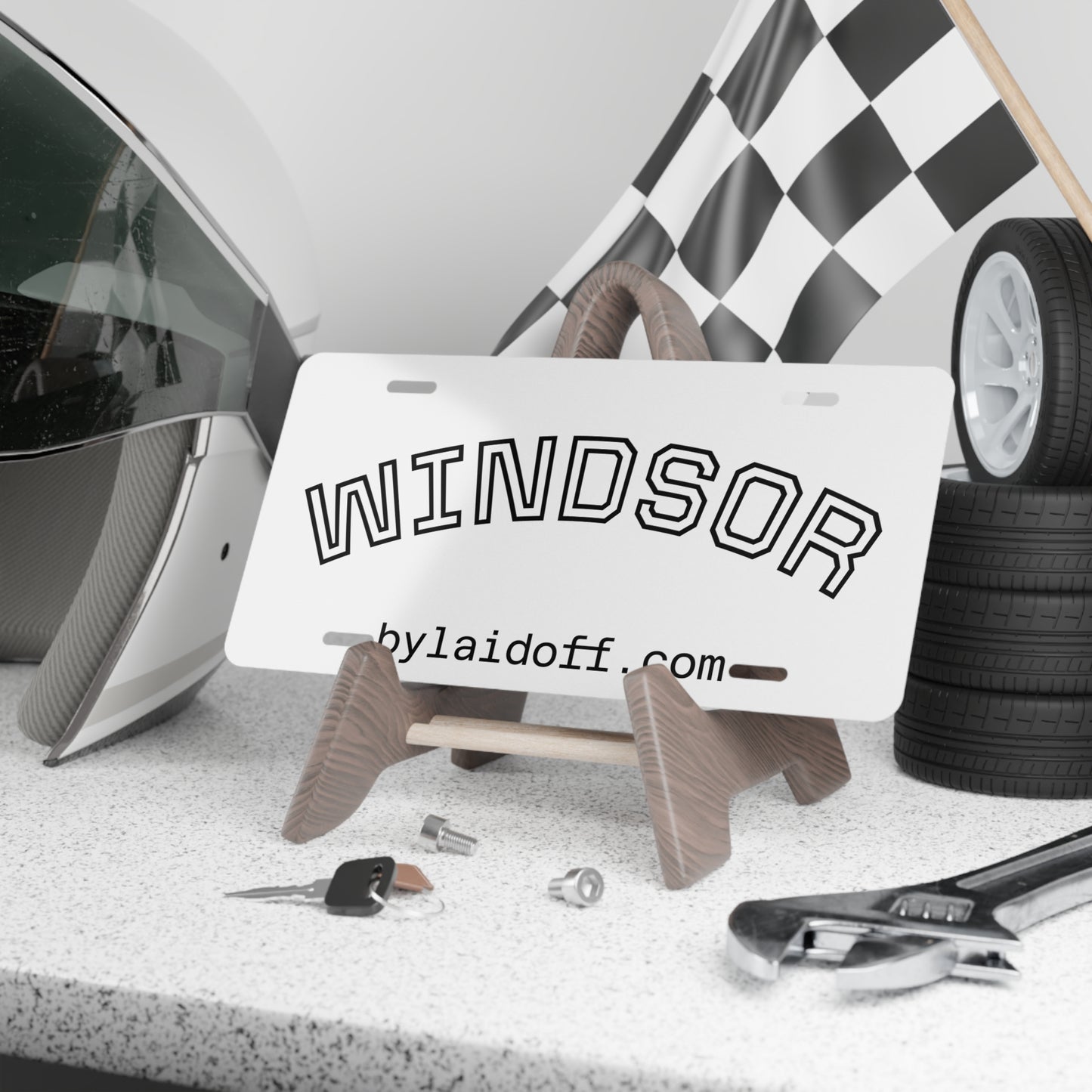 Windsor Aluminum Vanity Plate — Custom Decorative License Plate with ‘bylaidoff.com’